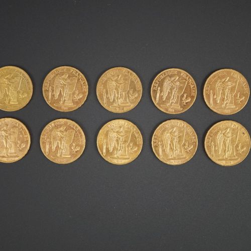 10 pièces de 20 francs or.